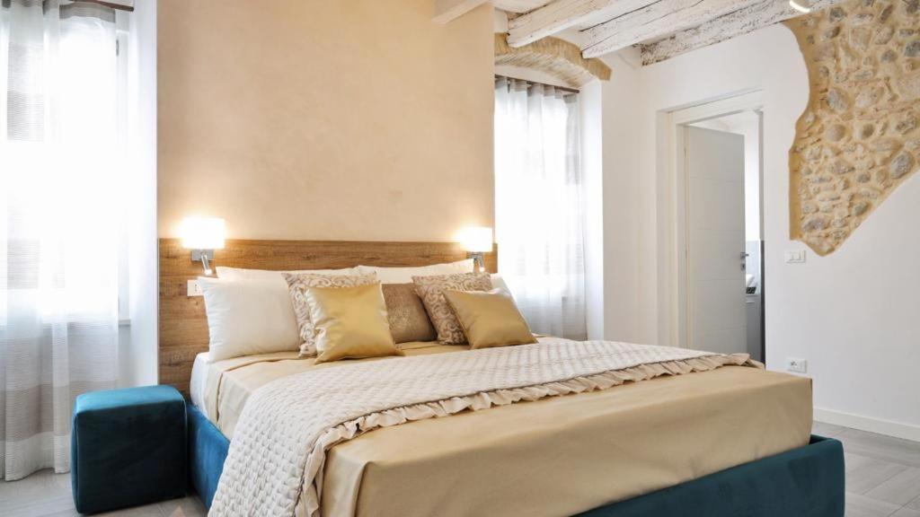 Dimora Di Charme Peschiera Del Garda Apartment Exterior foto